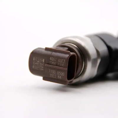 095000-6363 095000-6364 095000-6366 8-97609788-3 Injecteur de carburant 100% pour les travaux 4HK1 6HK1