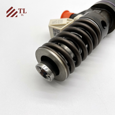 Injecteur de carburant 85030841 85153229 7422282198 7422301417 7422374644 pour les pièces de machines de construction Volvo